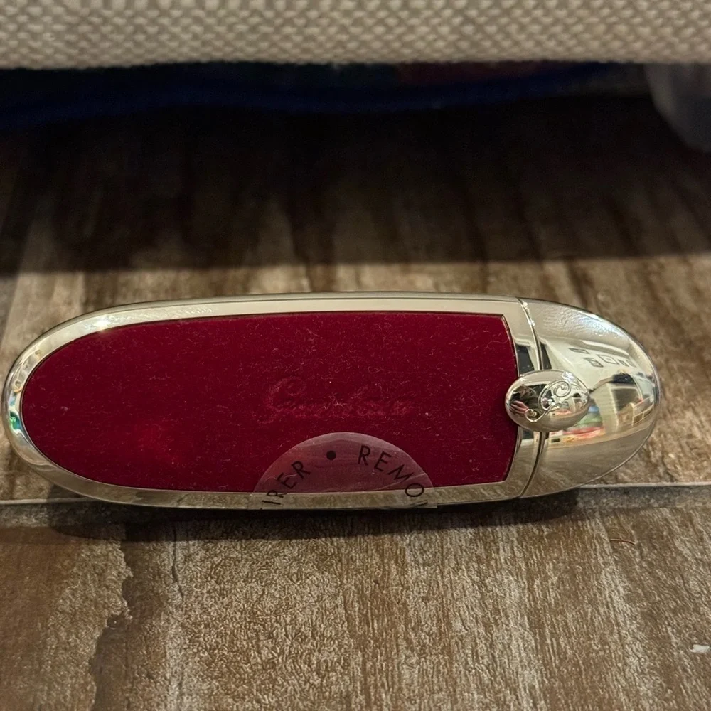Guerlain Rouge G Limited Edition Red Velvet Gold Case PLUS No 40 Matte Lipstick